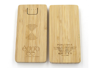 La capacidad grande inalámbrica de madera de bambú del doble U 8000mAh del polímero del banco del poder ayuna cargador